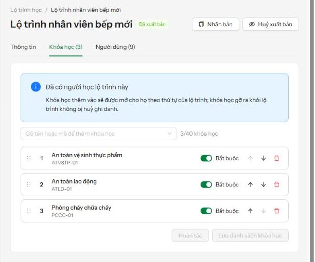 Danh sách ba khóa học trong một lộ trình Mstar LMS